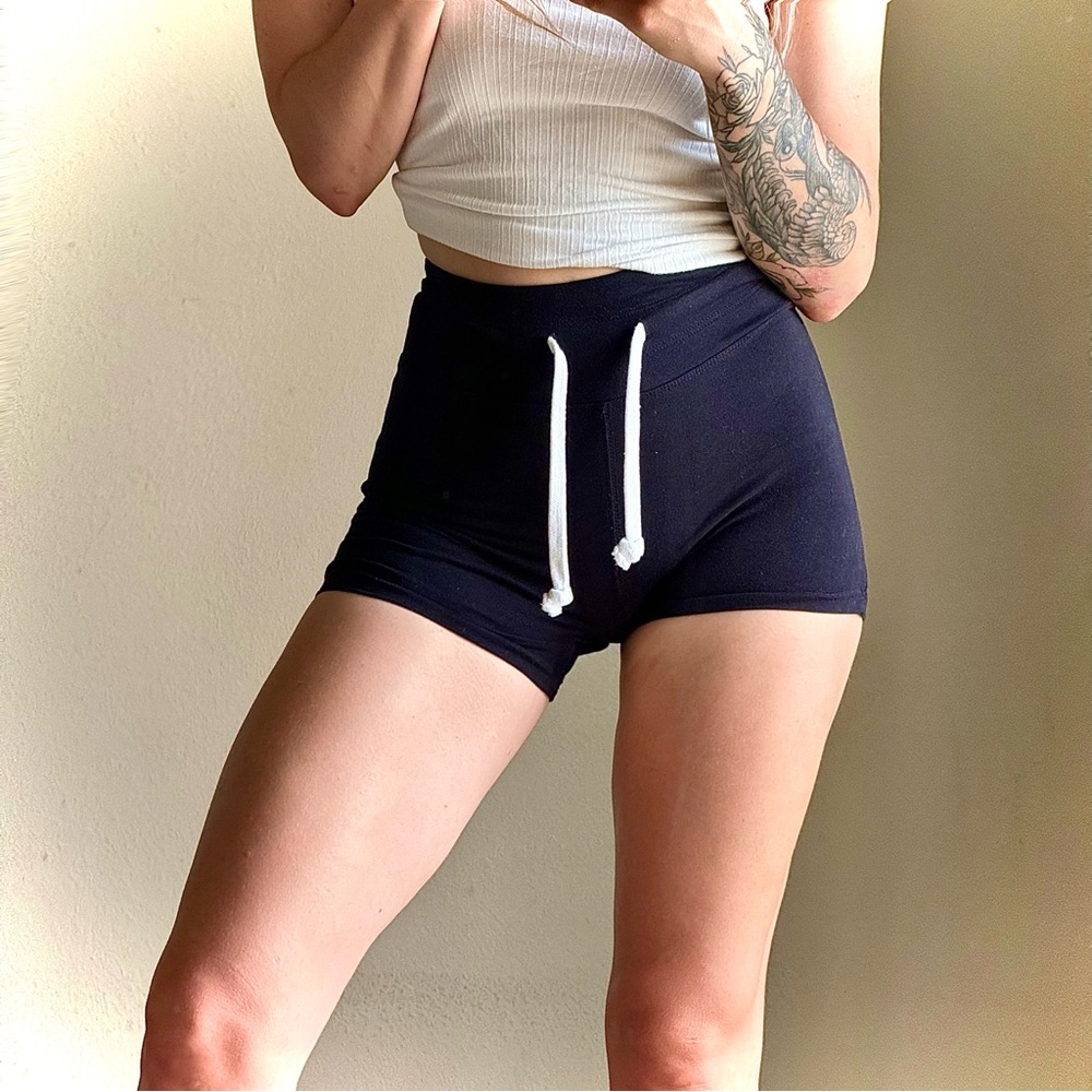 shorts resin size, never worn.